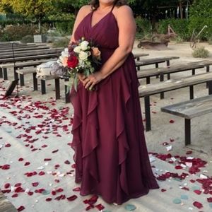 Chiffon Bridesmaid Dress with Cascading Skirt

WHI
